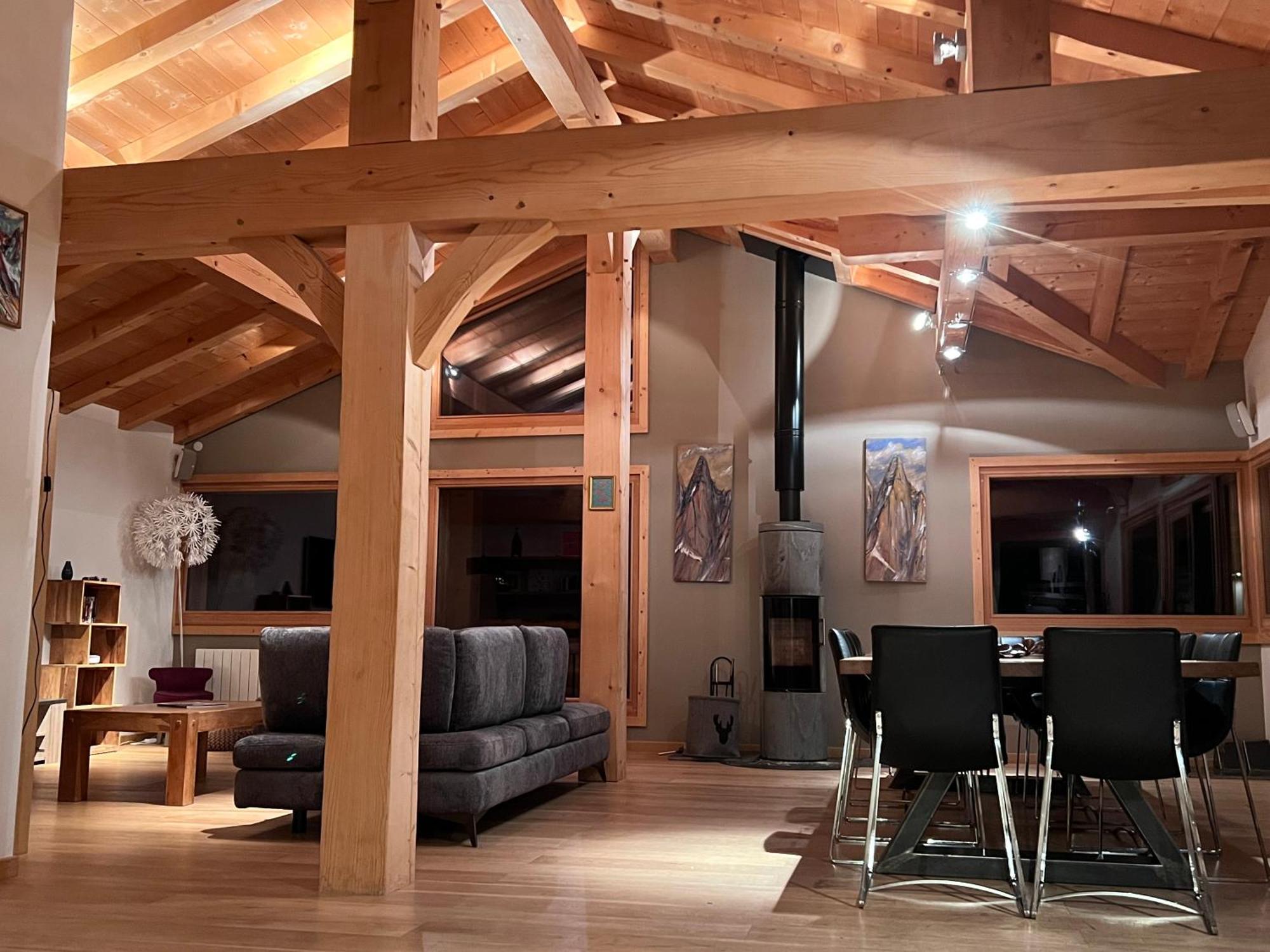 Chalet Isabelle Mountain lodge 5 star 5 bedroom en suite sauna jacuzzi Chamonix Buitenkant foto